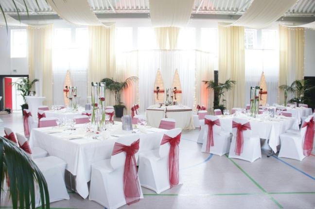 Turnhalle nachher am Tag